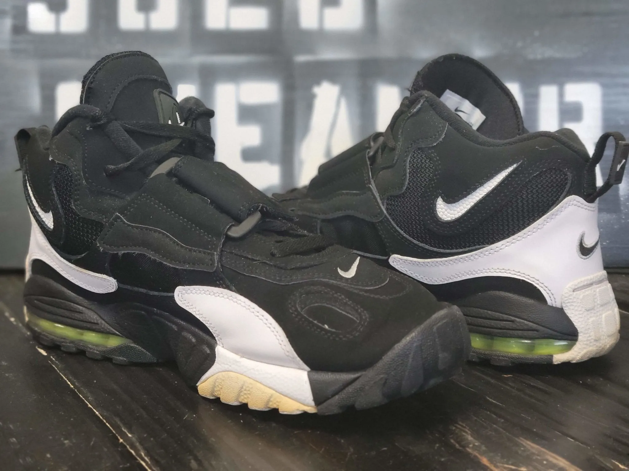2017 Nike Speed Turf Black/White Football Sneakers 525225-011 Men 10.5