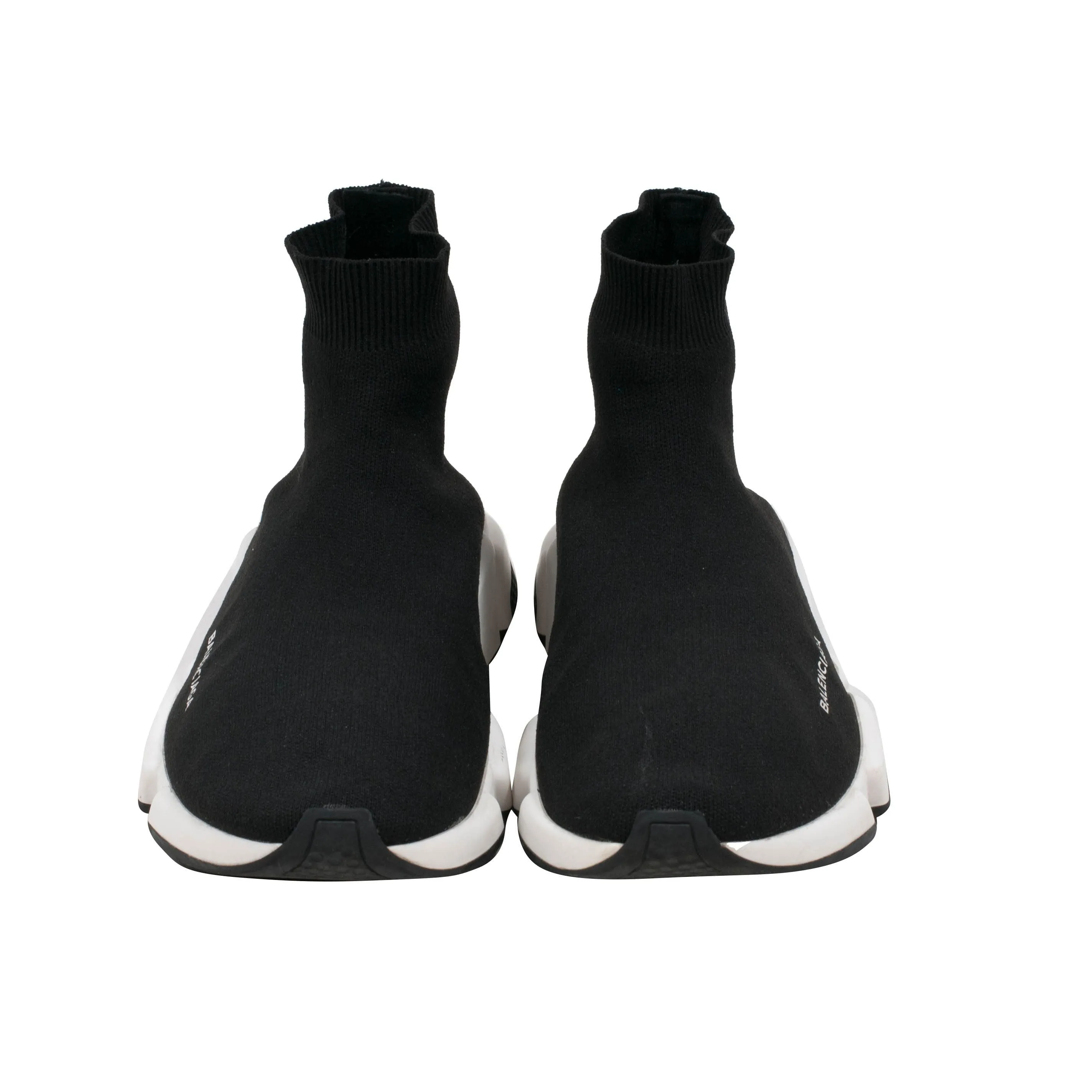 Black & White Speed Runner