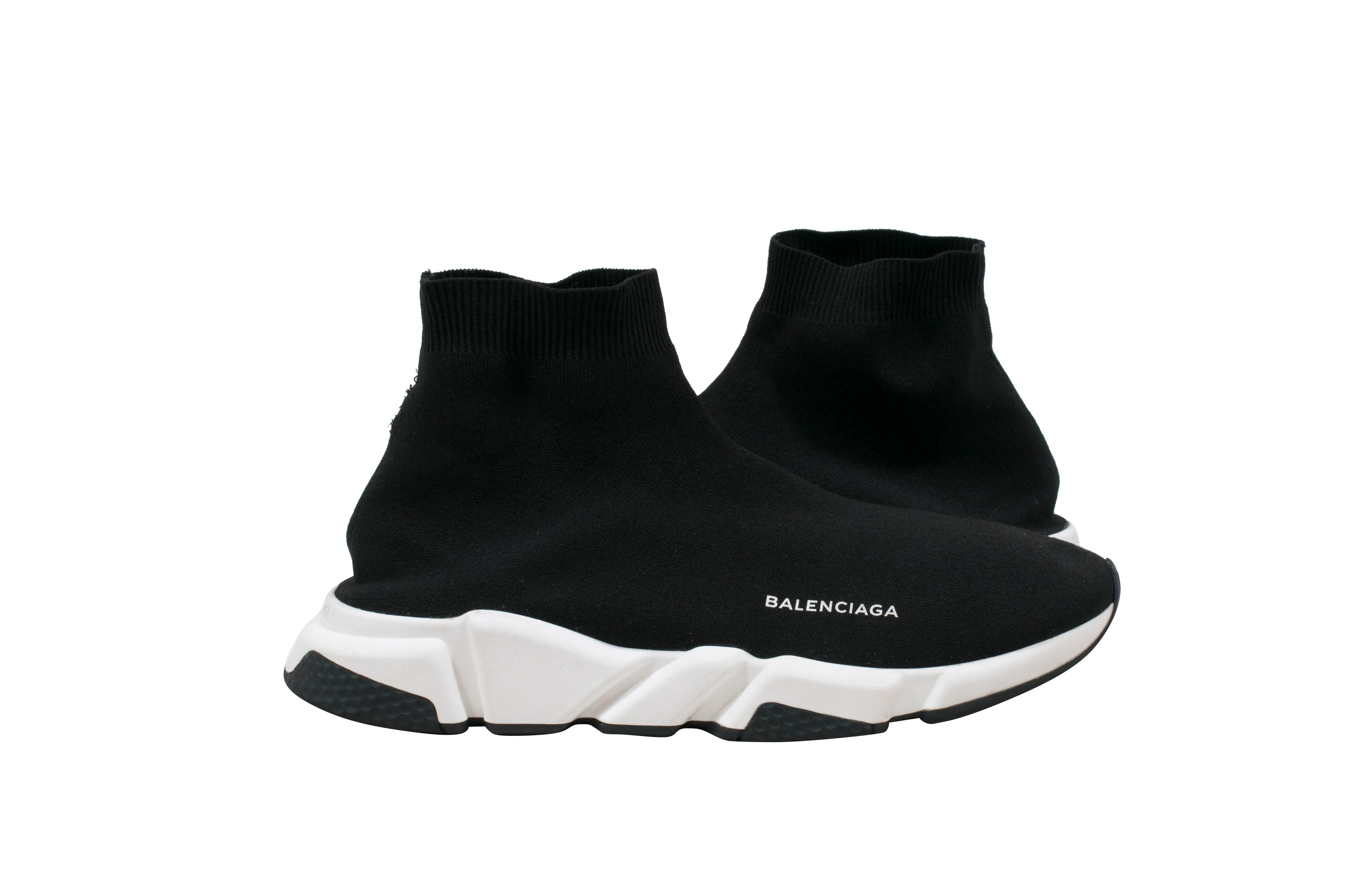 Black & White Speed Runner