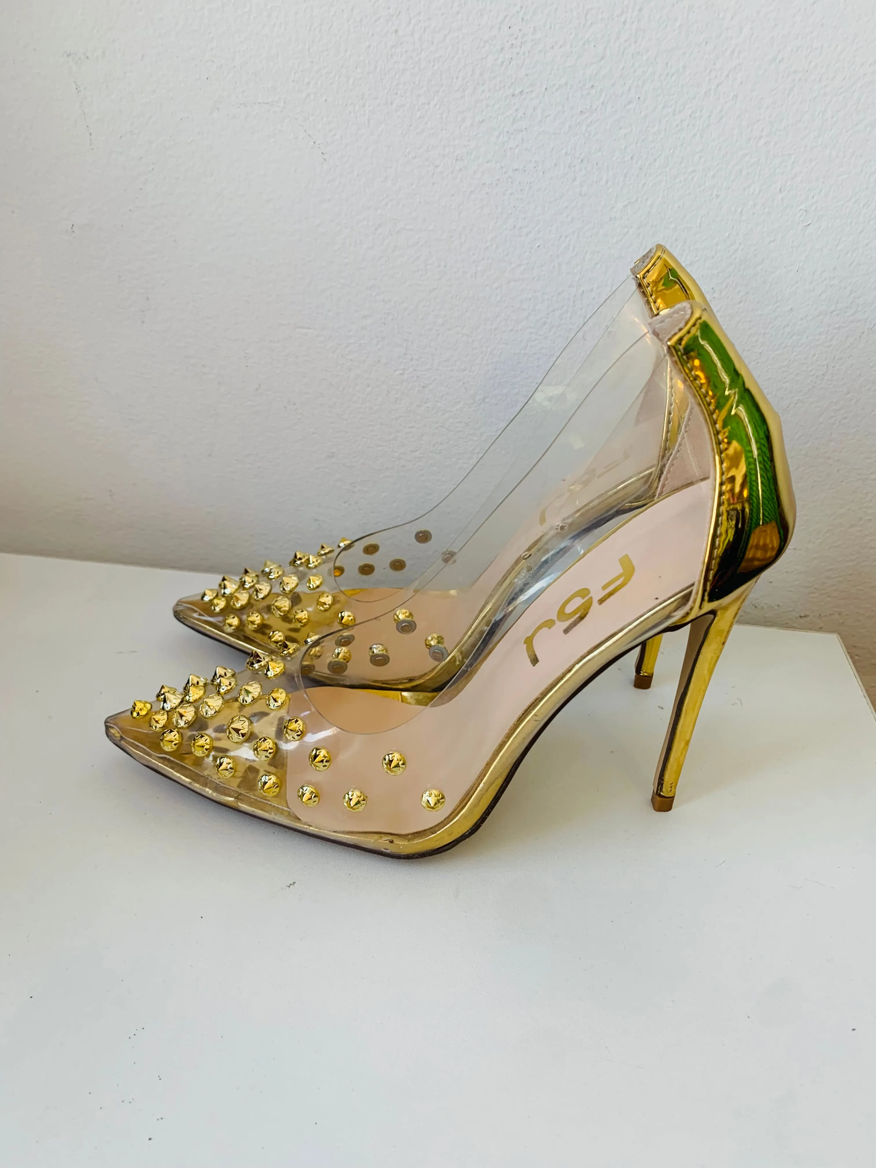 JFS Gold Rivet Embellished Leatherette Stiletto Pump Size 8
