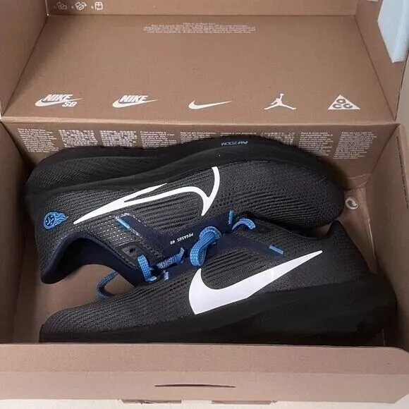 Nike Zoom Pegasus 40 Titans Running Shoes size M7/W8.5